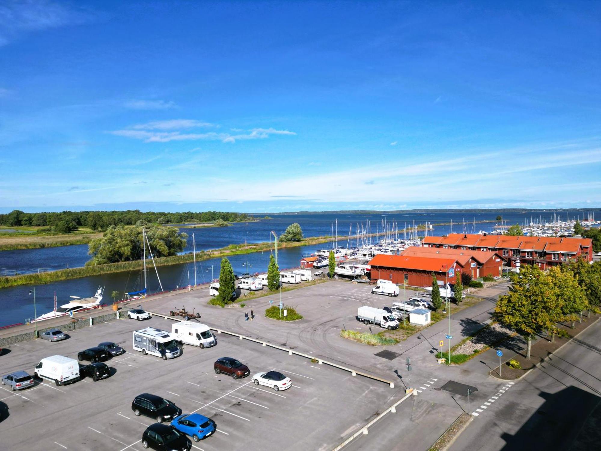 Vaenerport Lakefront Hotell Mariestad Exterior foto