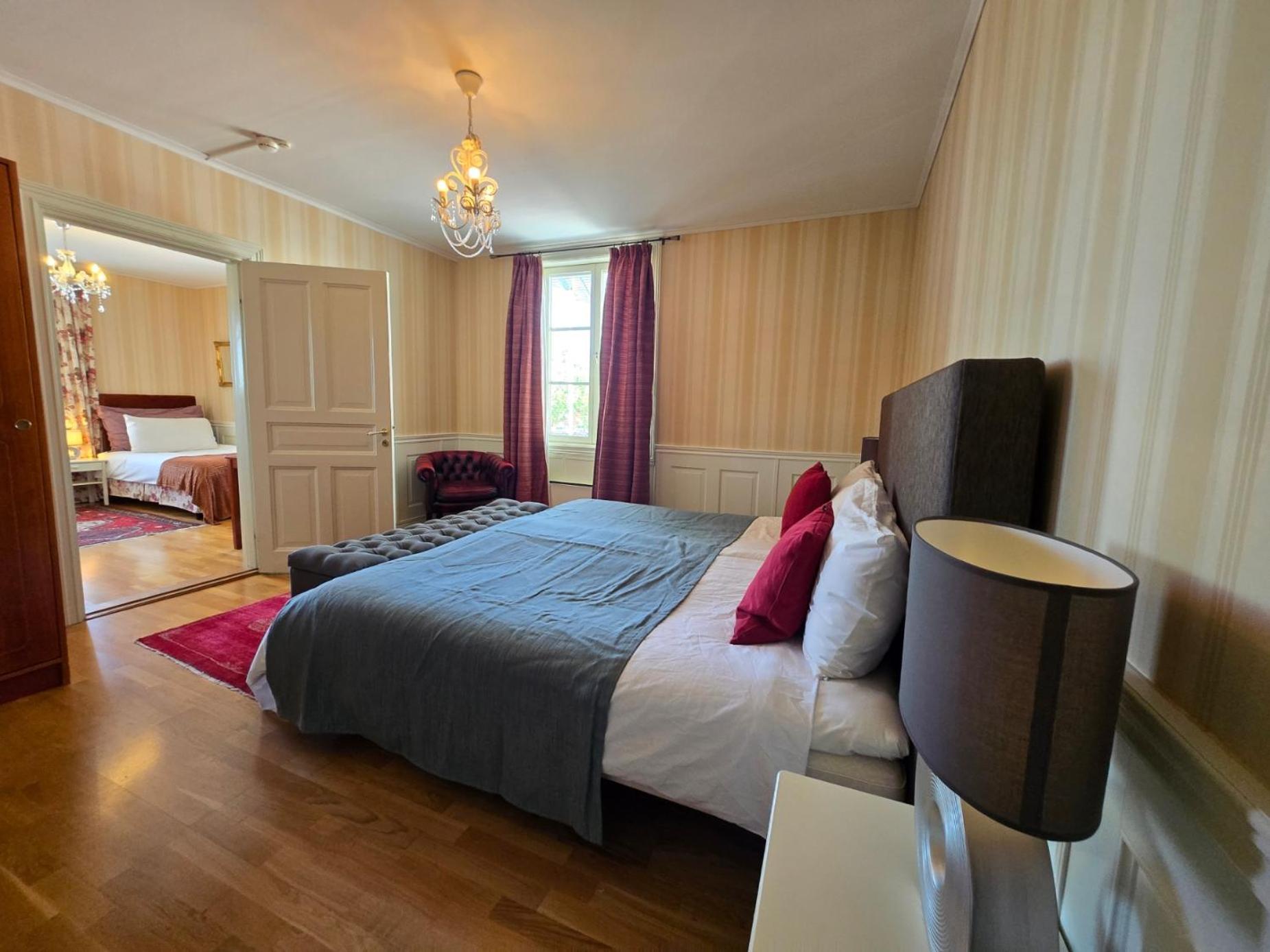 Vaenerport Lakefront Hotell Mariestad Exterior foto
