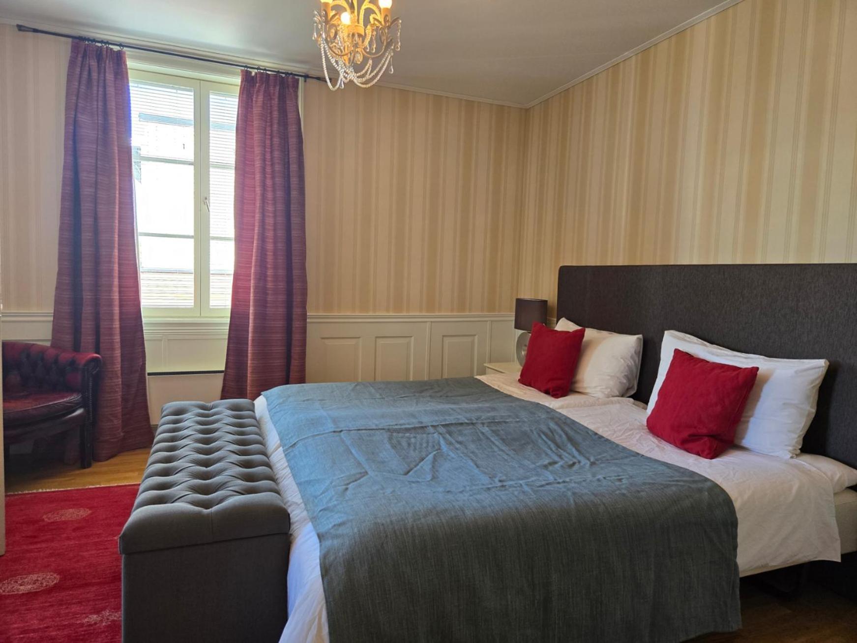 Vaenerport Lakefront Hotell Mariestad Exterior foto